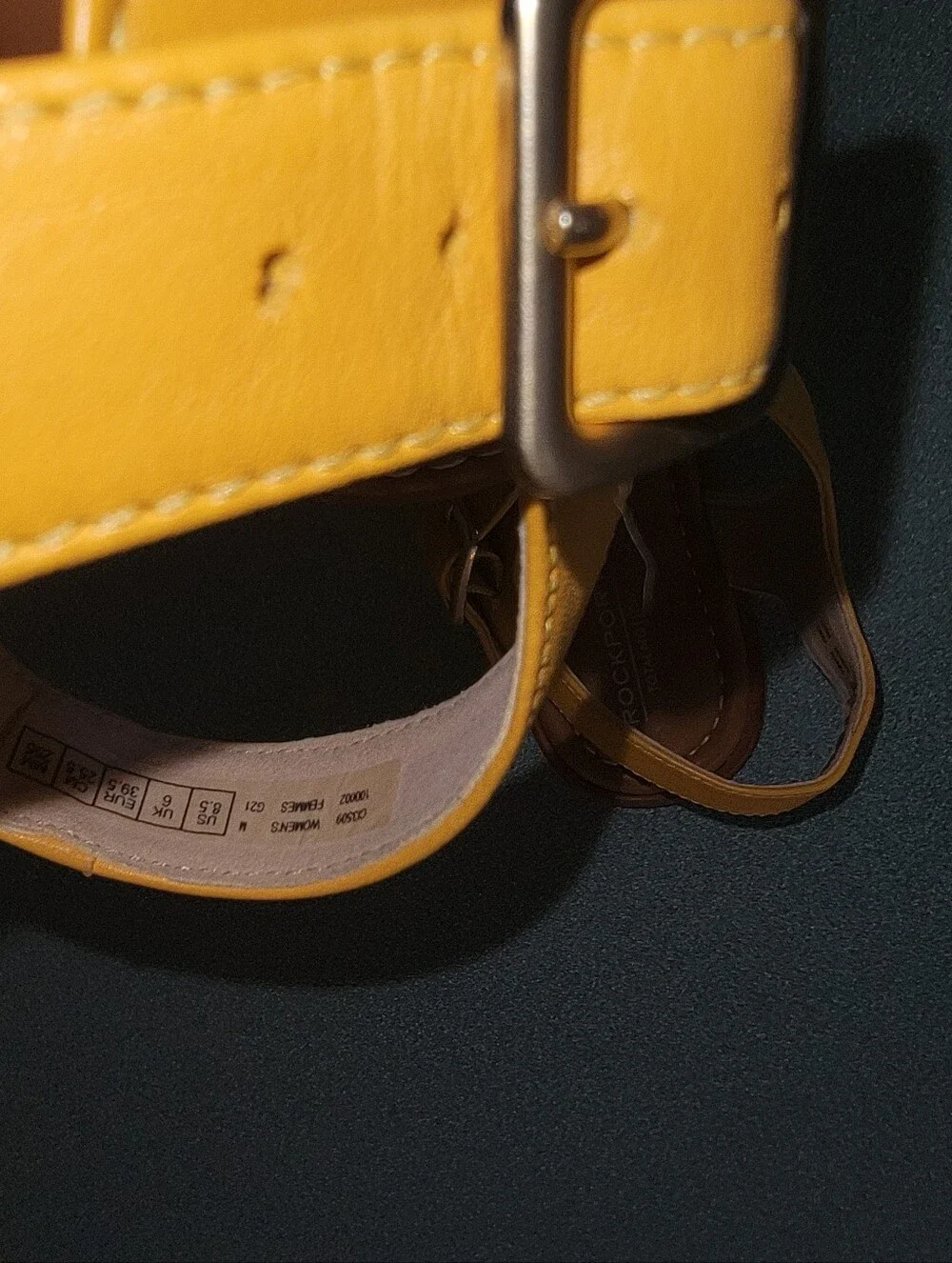 Rockport Total Motion Yellow Leather Sandals Size 8.5